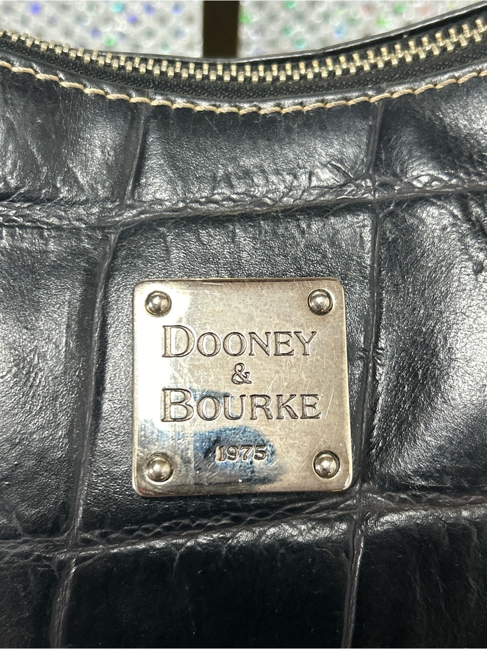 Dooney & Bourke Black Croc-Embossed Leather Shoulder Bag Approx. 15 x 7 x 5 - Picture 6 of 17
